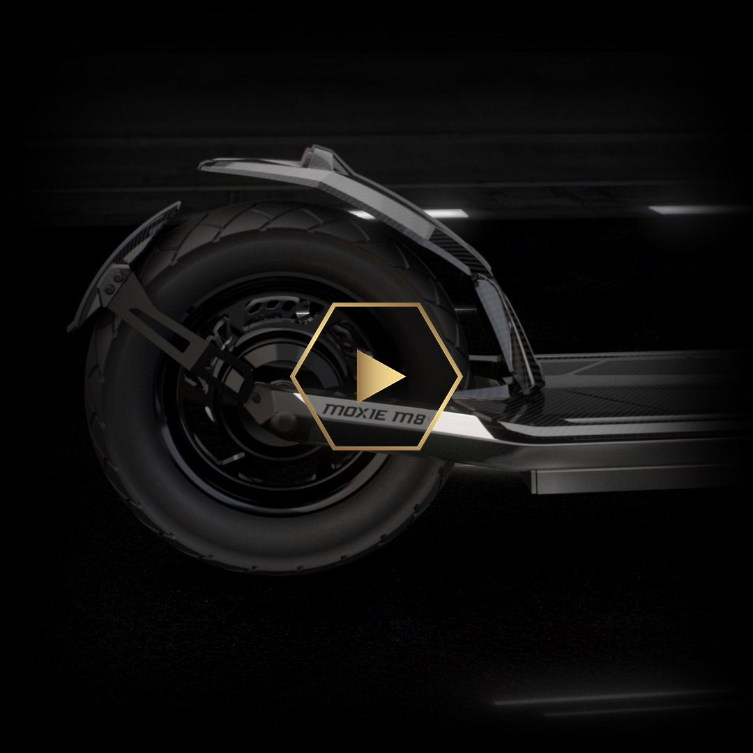Ultra-silent 1400 W rear direct-drive motor