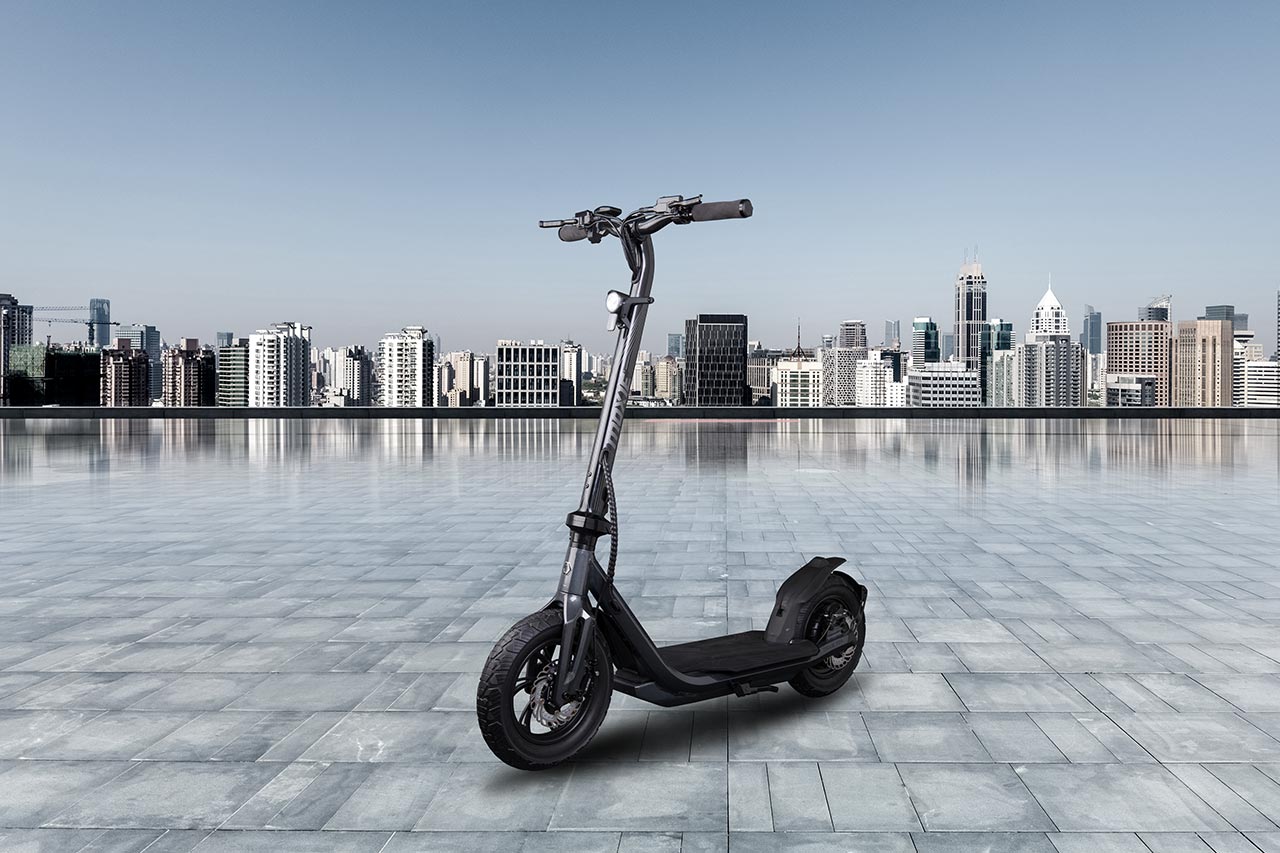 Moxie M4 Urban Class | Stone Gray Gallery