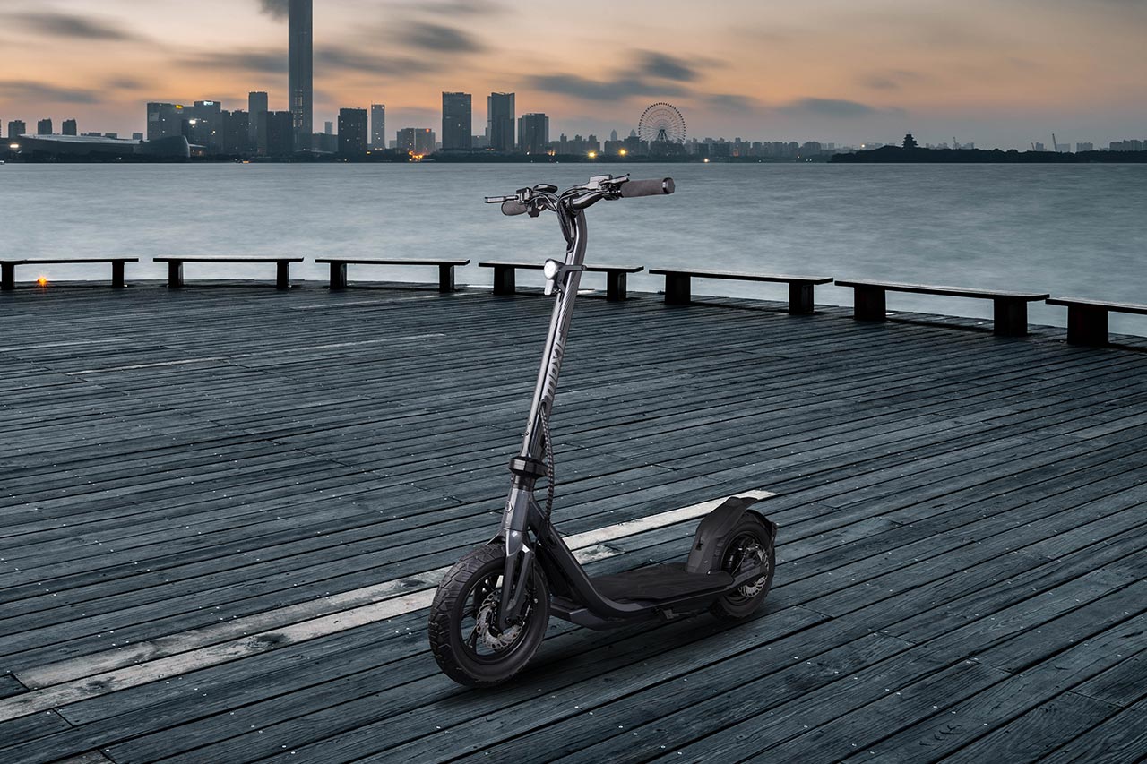 Moxie M4 Urban Class | Stone Gray Gallery